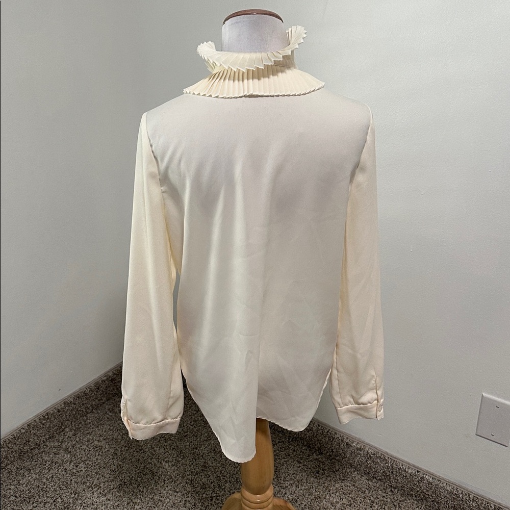 💕 Leith Blouse - Picture 3 of 5